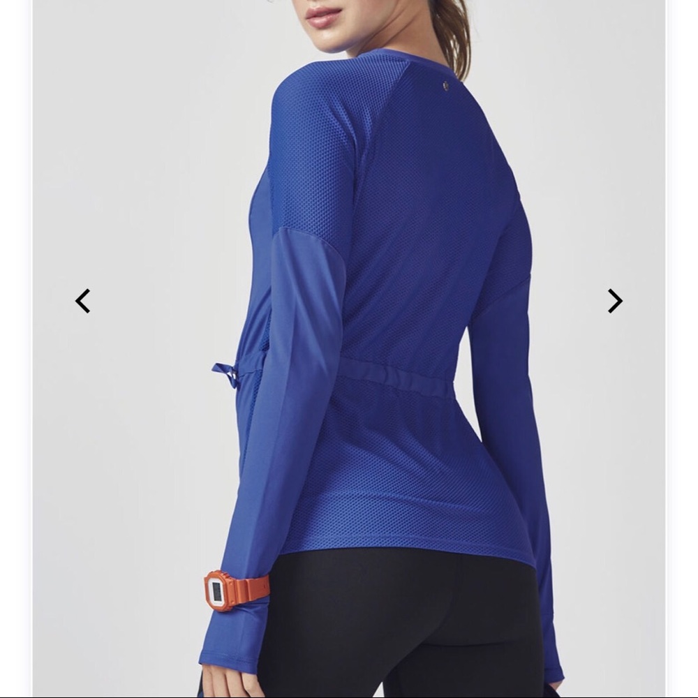 NWT Fabletics Lana long-sleeve Top. Medium - Picture 2 of 4